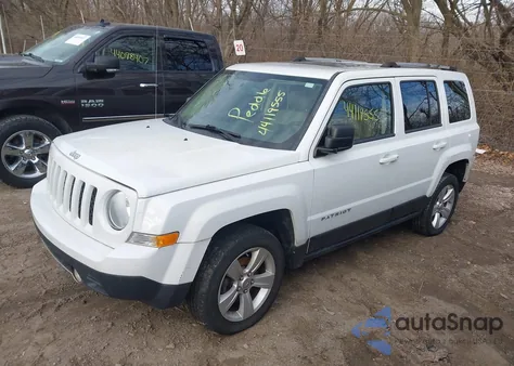 2013 Jeep Patriot Limited из США, поврежденный, VIN 1C4NJRCB2DD101835